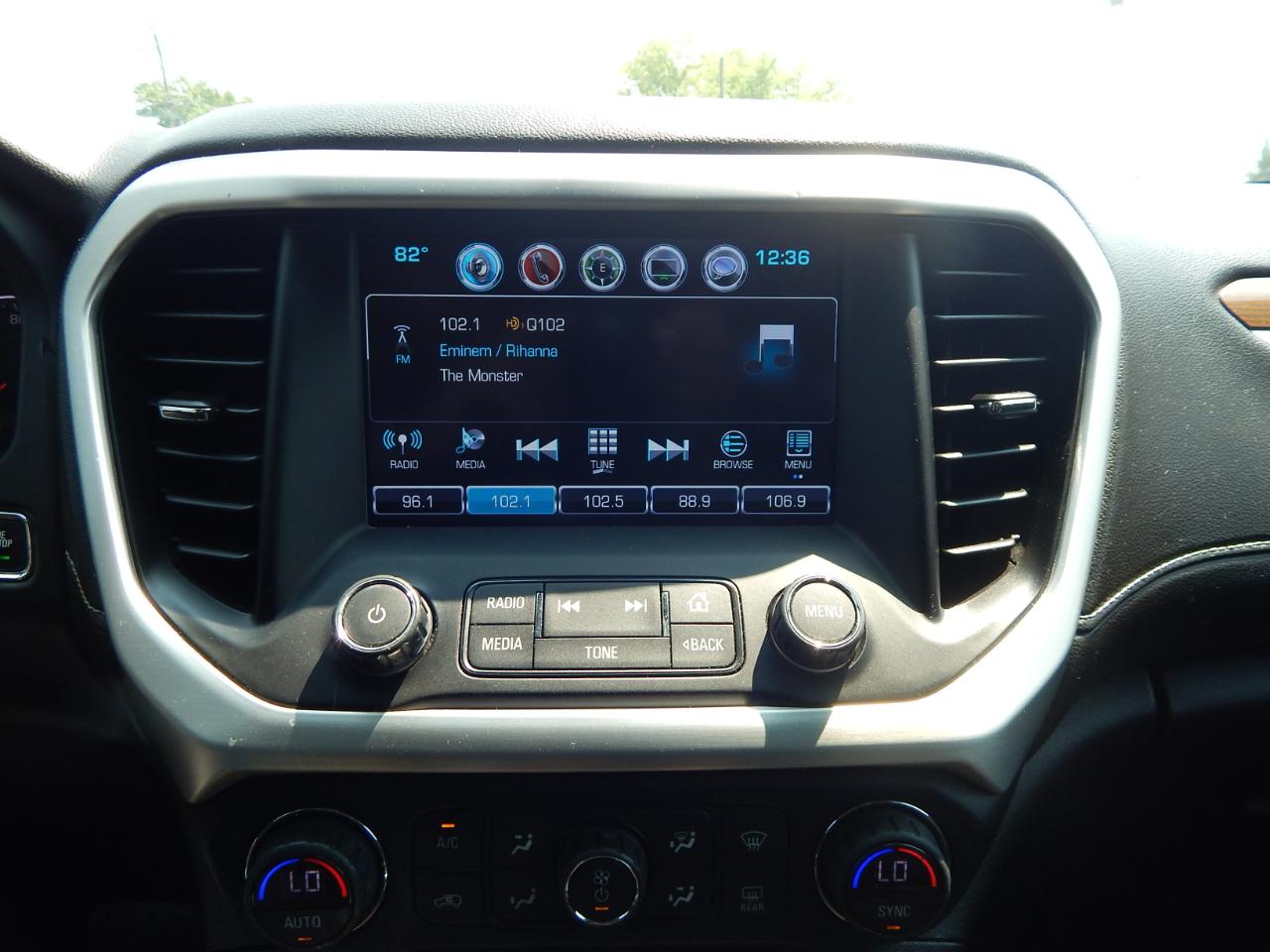 GMC Acadia AWD 4dr SLE w/SLE-2 2018