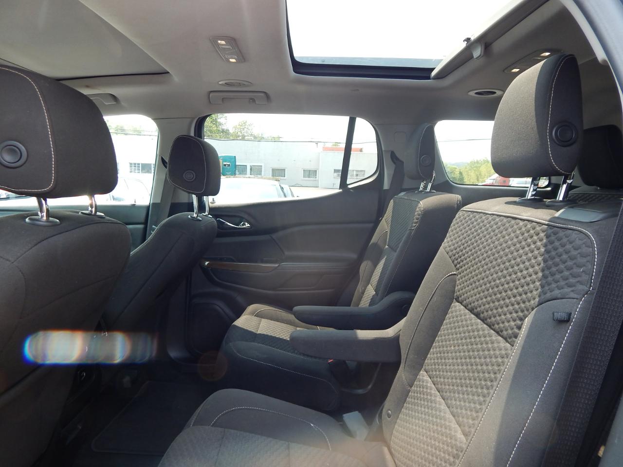 GMC Acadia AWD 4dr SLE w/SLE-2 2018