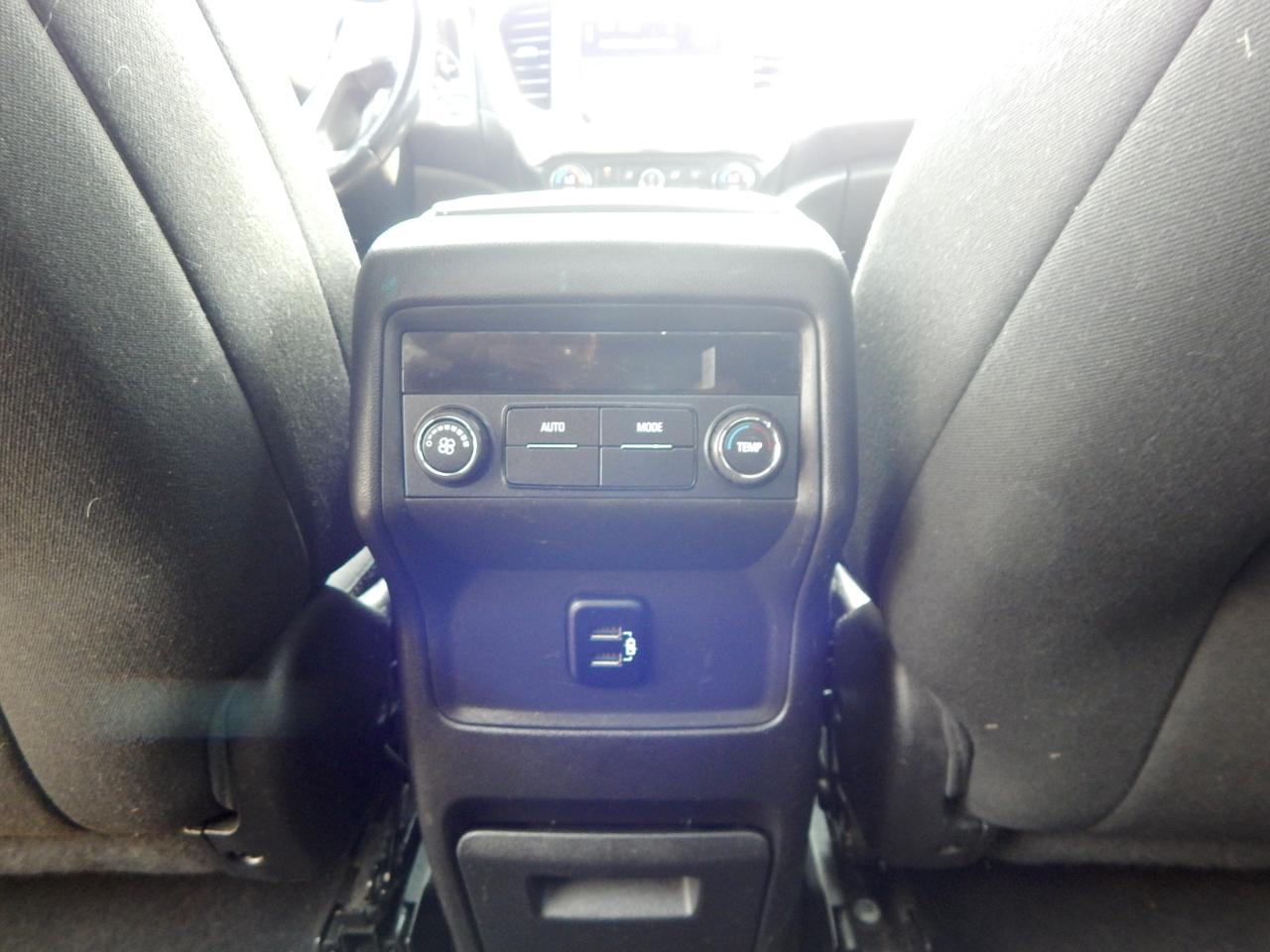 GMC Acadia AWD 4dr SLE w/SLE-2 2018