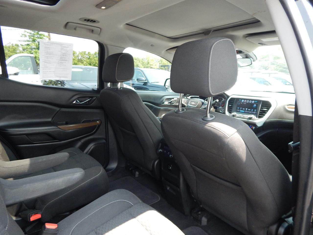 GMC Acadia AWD 4dr SLE w/SLE-2 2018