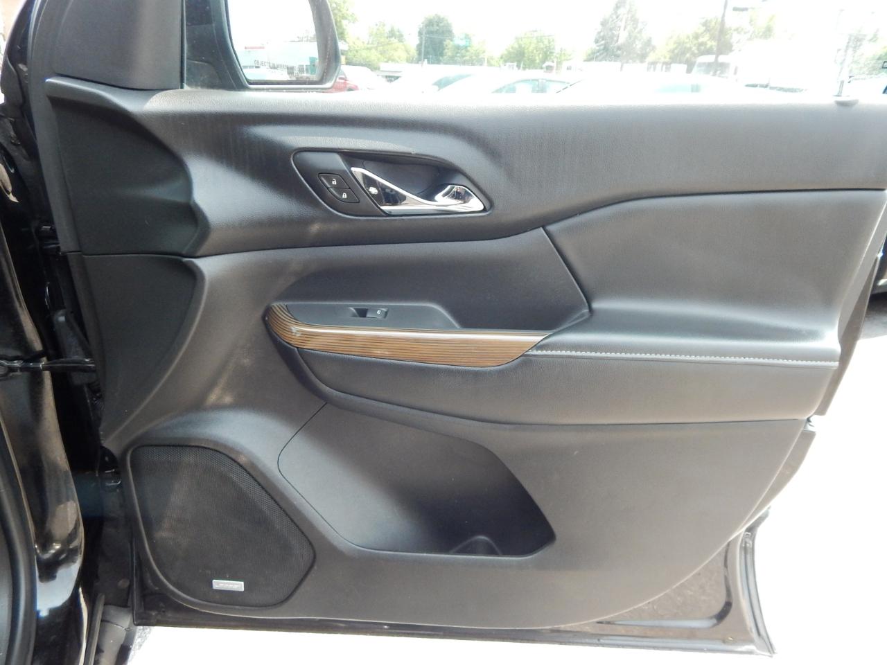 GMC Acadia AWD 4dr SLE w/SLE-2 2018
