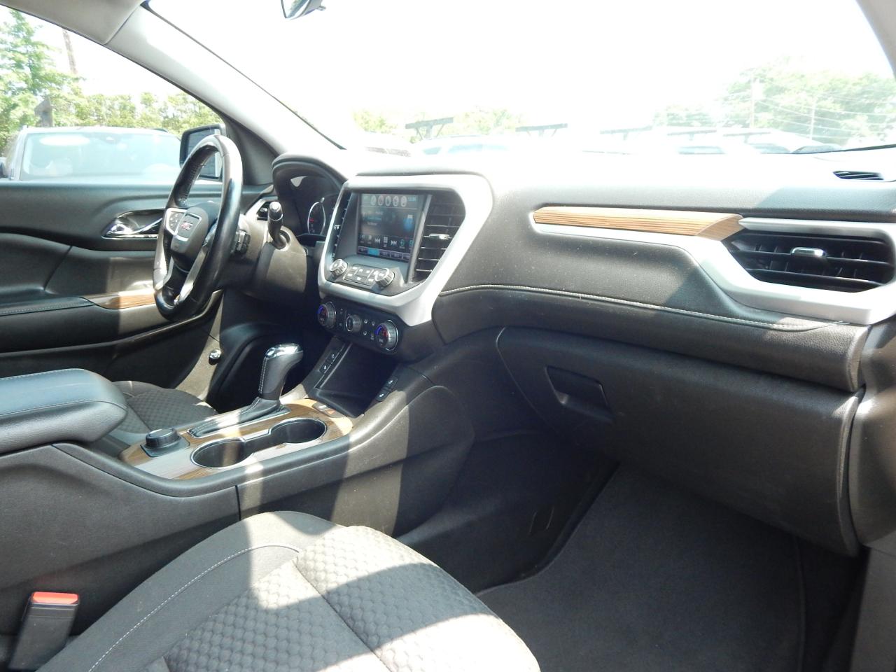 GMC Acadia AWD 4dr SLE w/SLE-2 2018