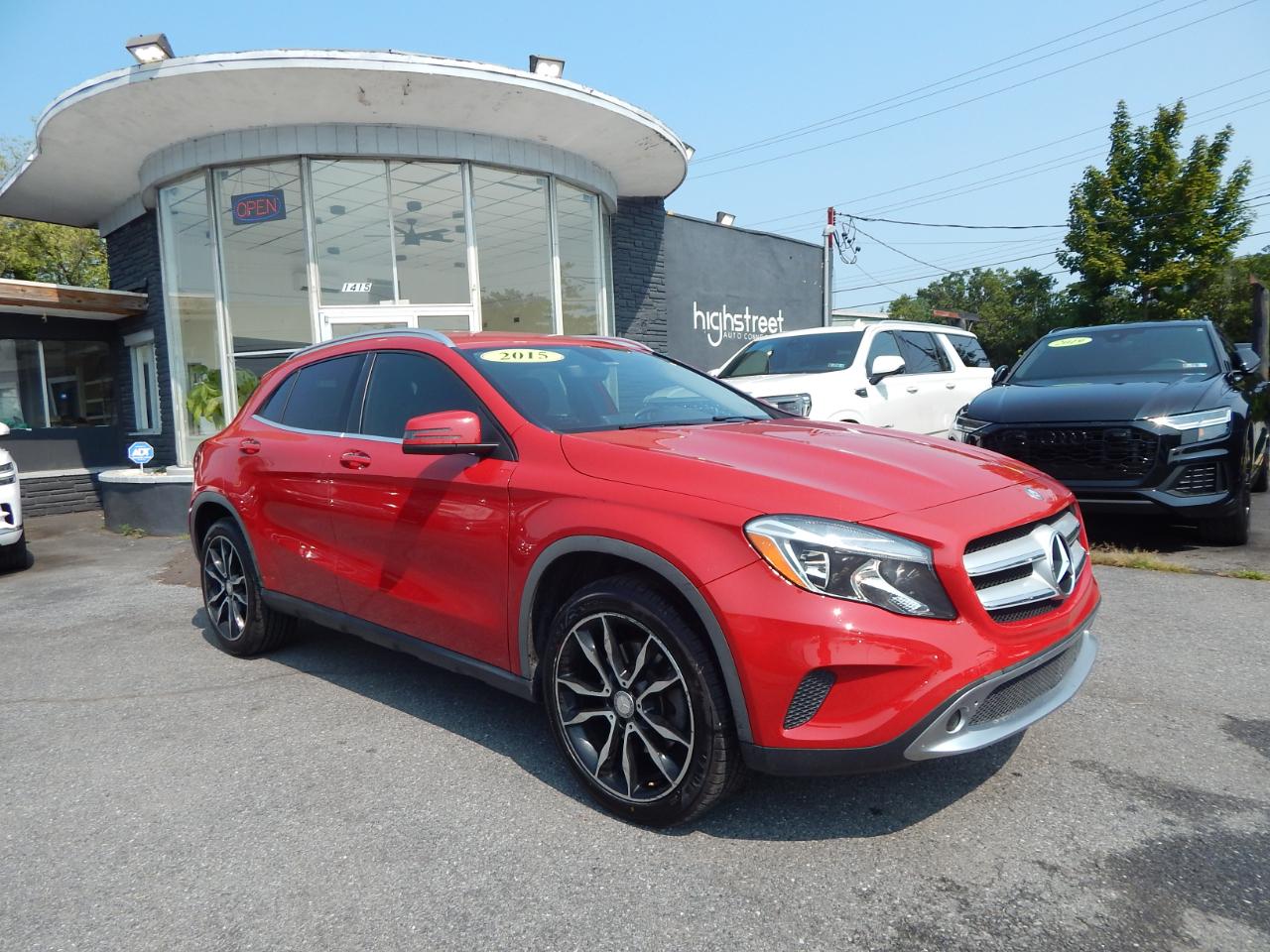 Mercedes-Benz GLA FWD 4dr GLA 250 2015