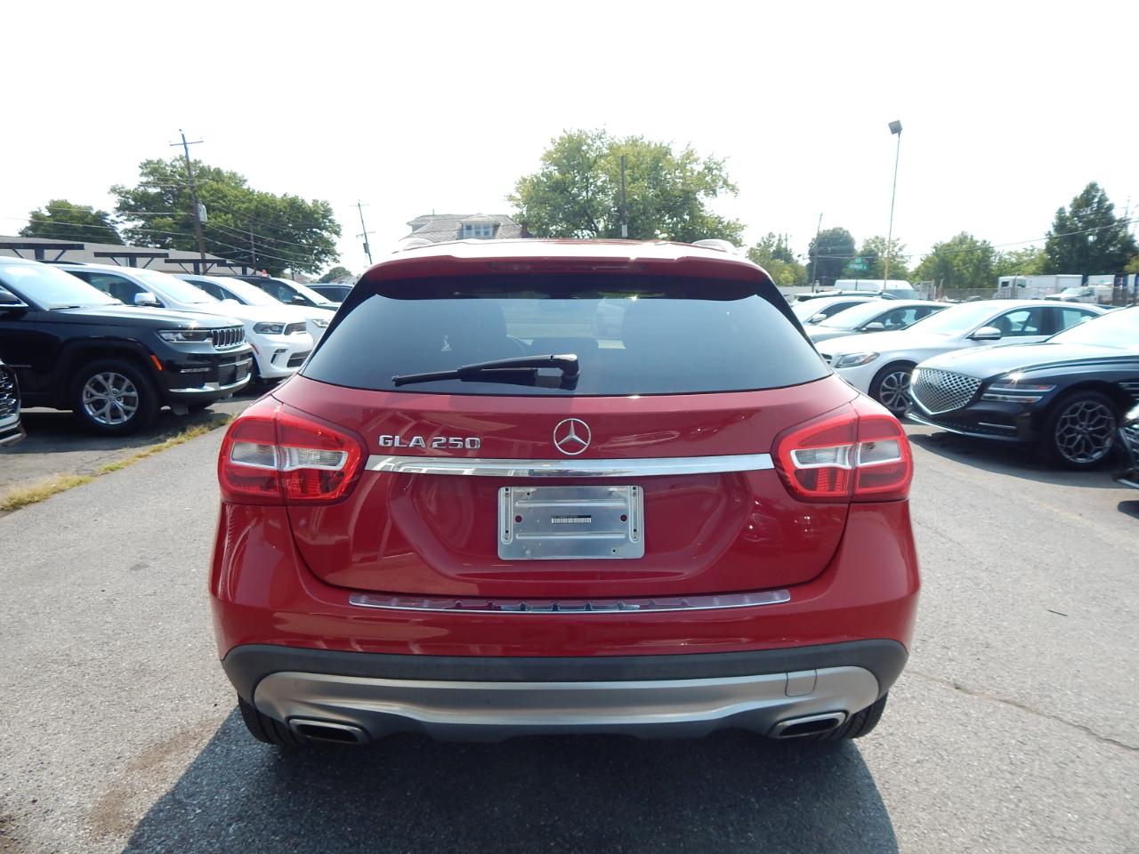 Mercedes-Benz GLA FWD 4dr GLA 250 2015