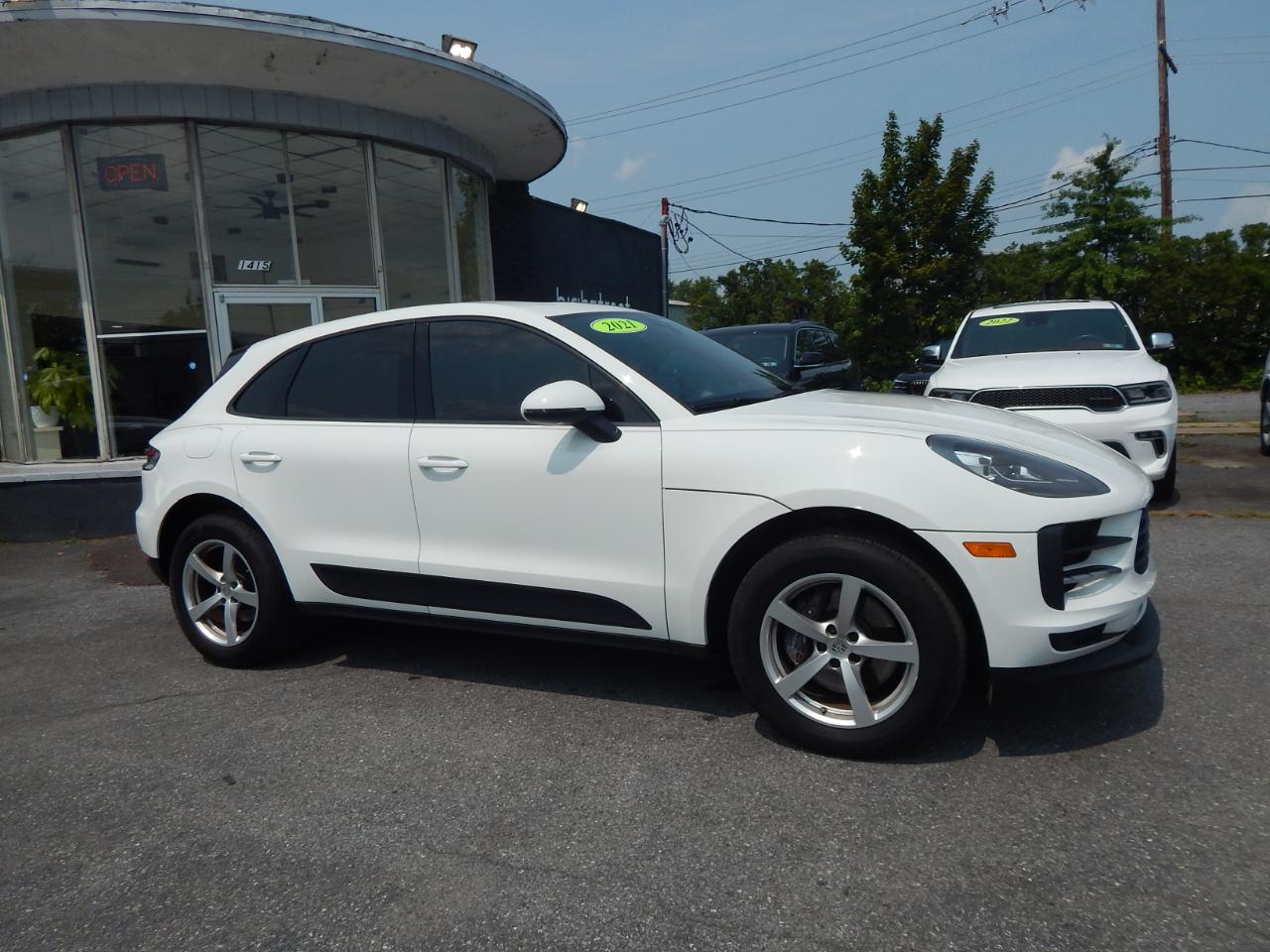 Porsche Macan AWD 2021