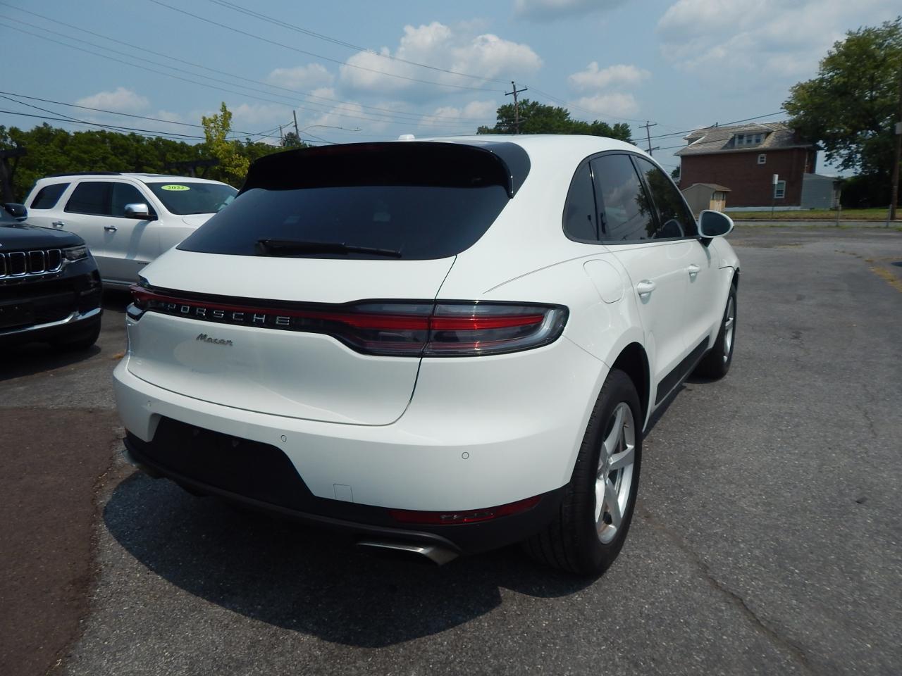 Porsche Macan AWD 2021