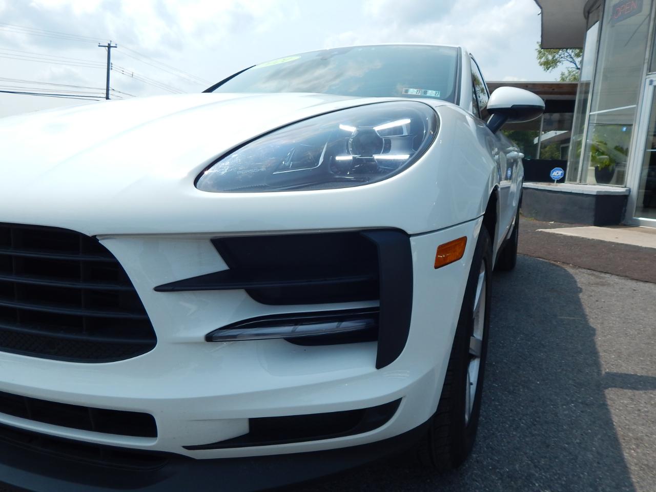 Porsche Macan AWD 2021