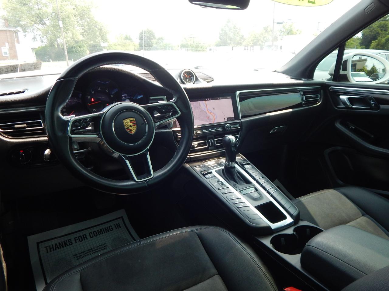 Porsche Macan AWD 2021