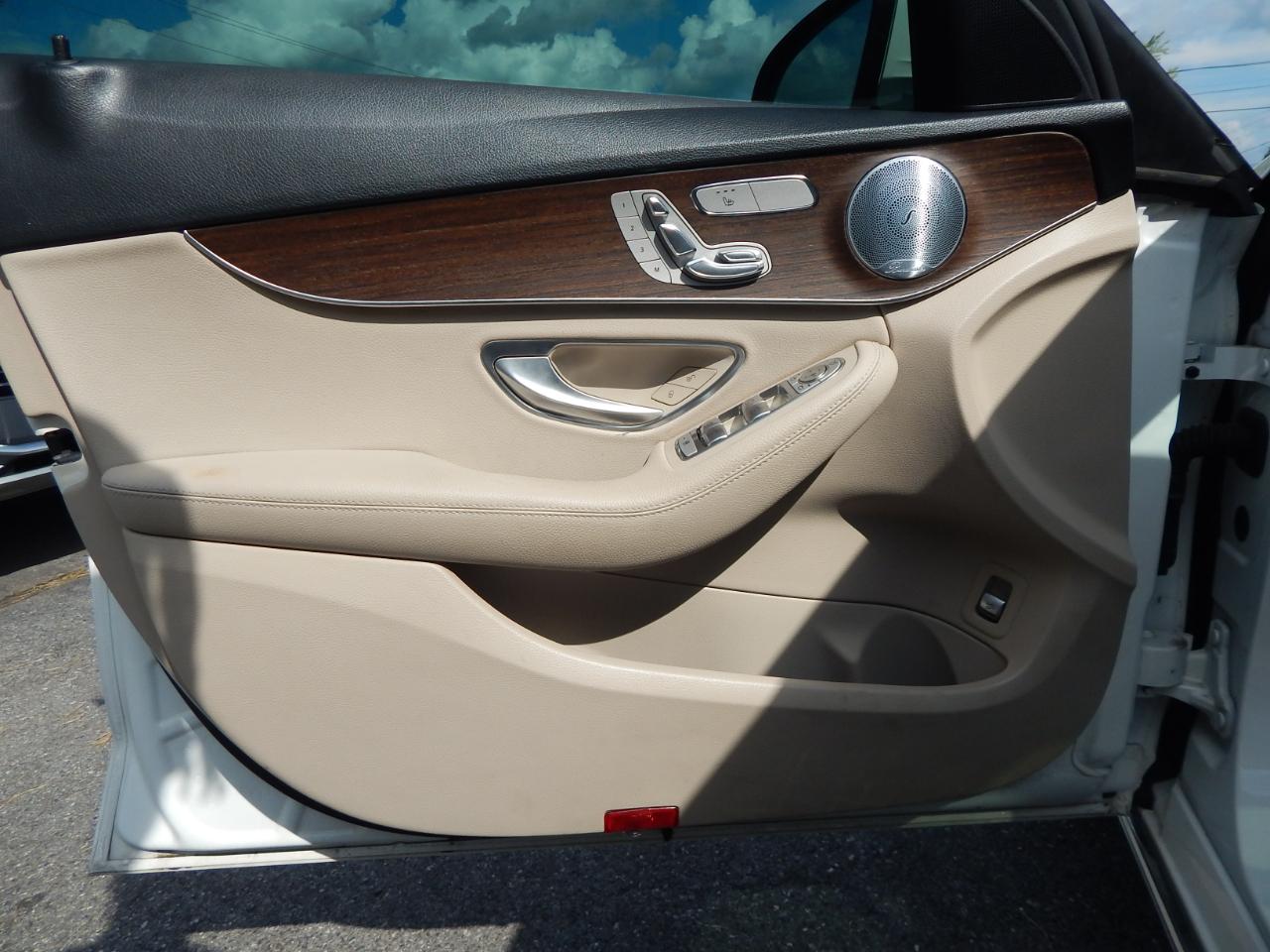 Mercedes-Benz C-Class C 300 4MATIC Sedan 2021