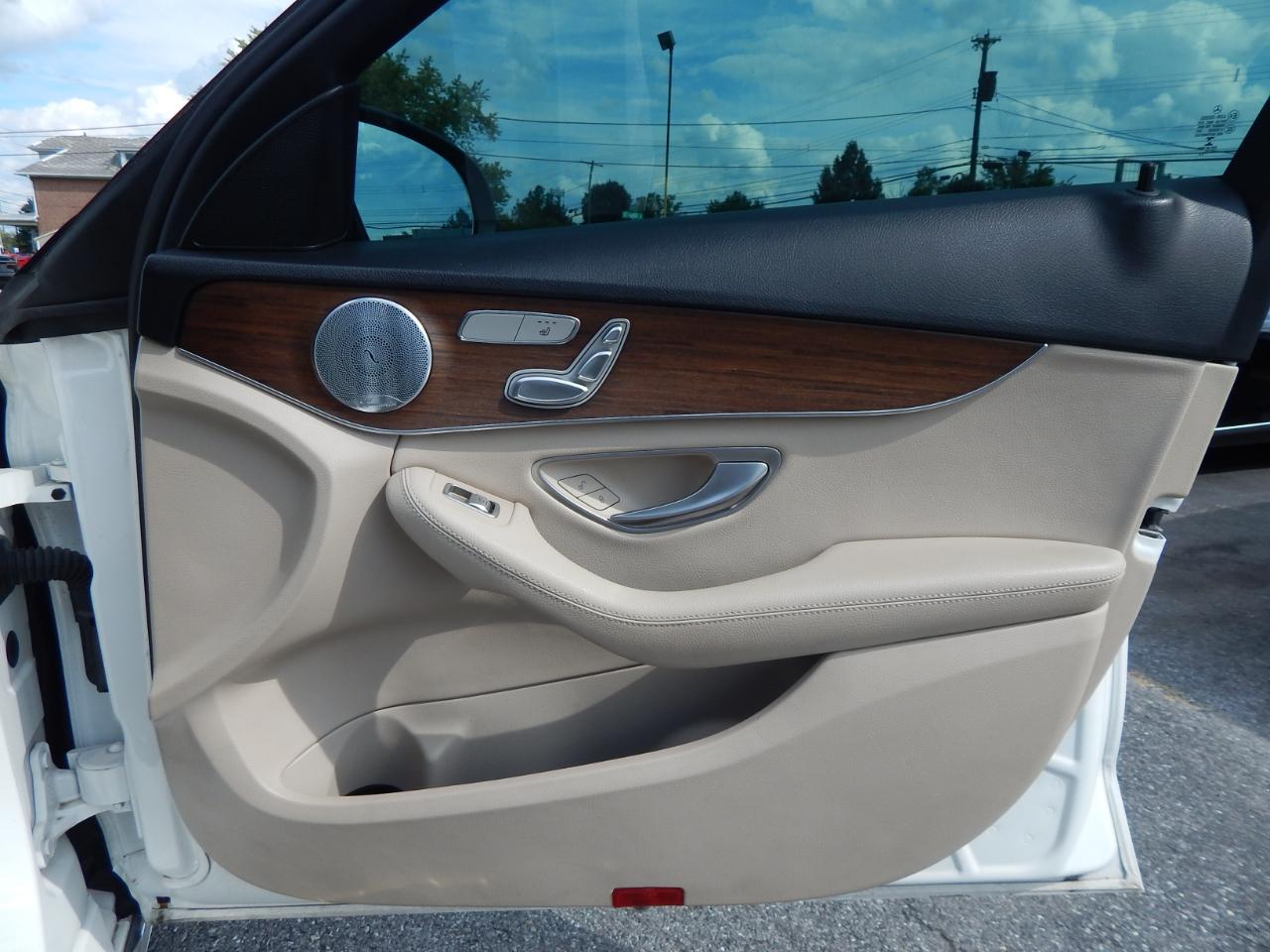 Mercedes-Benz C-Class C 300 4MATIC Sedan 2021