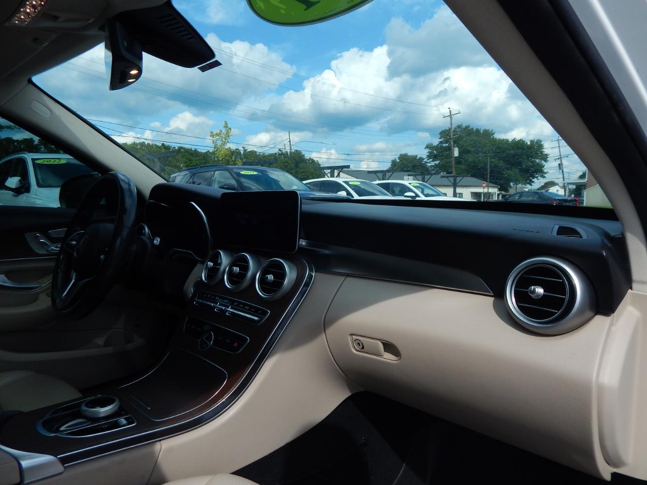 Mercedes-Benz C-Class C 300 4MATIC Sedan 2021