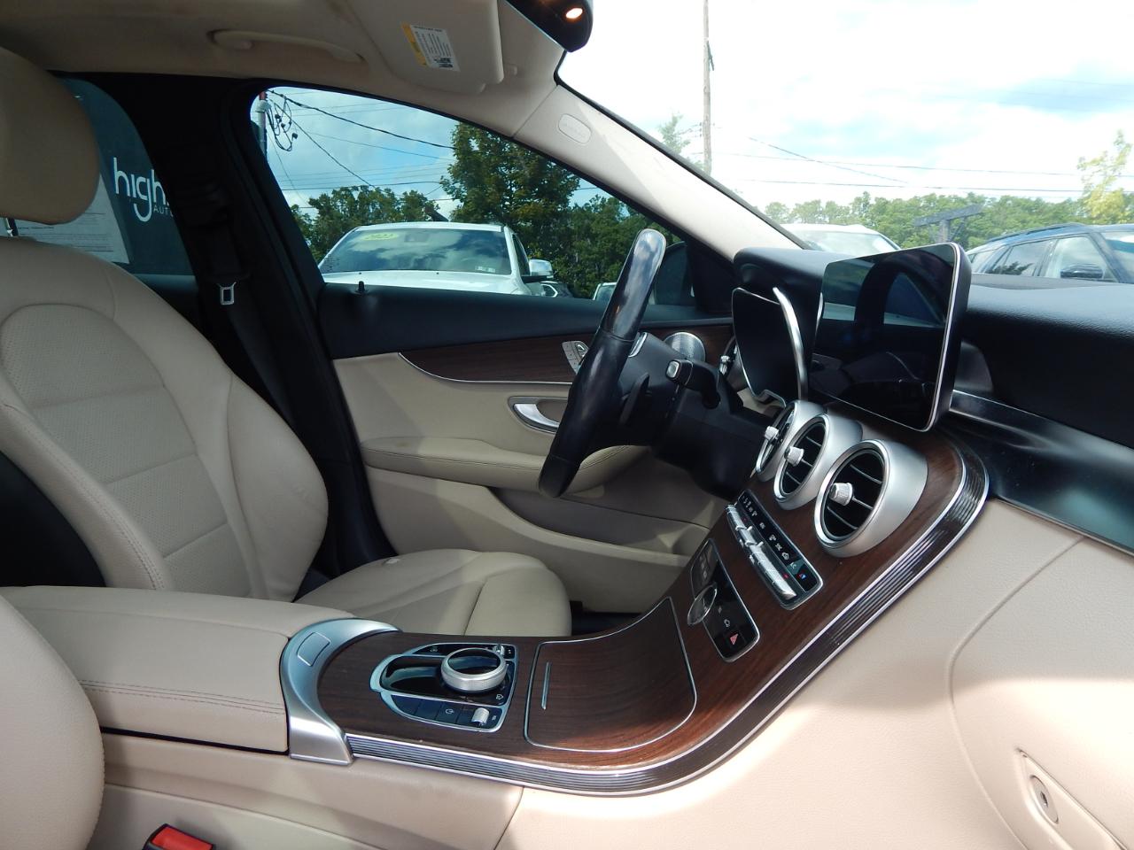 Mercedes-Benz C-Class C 300 4MATIC Sedan 2021