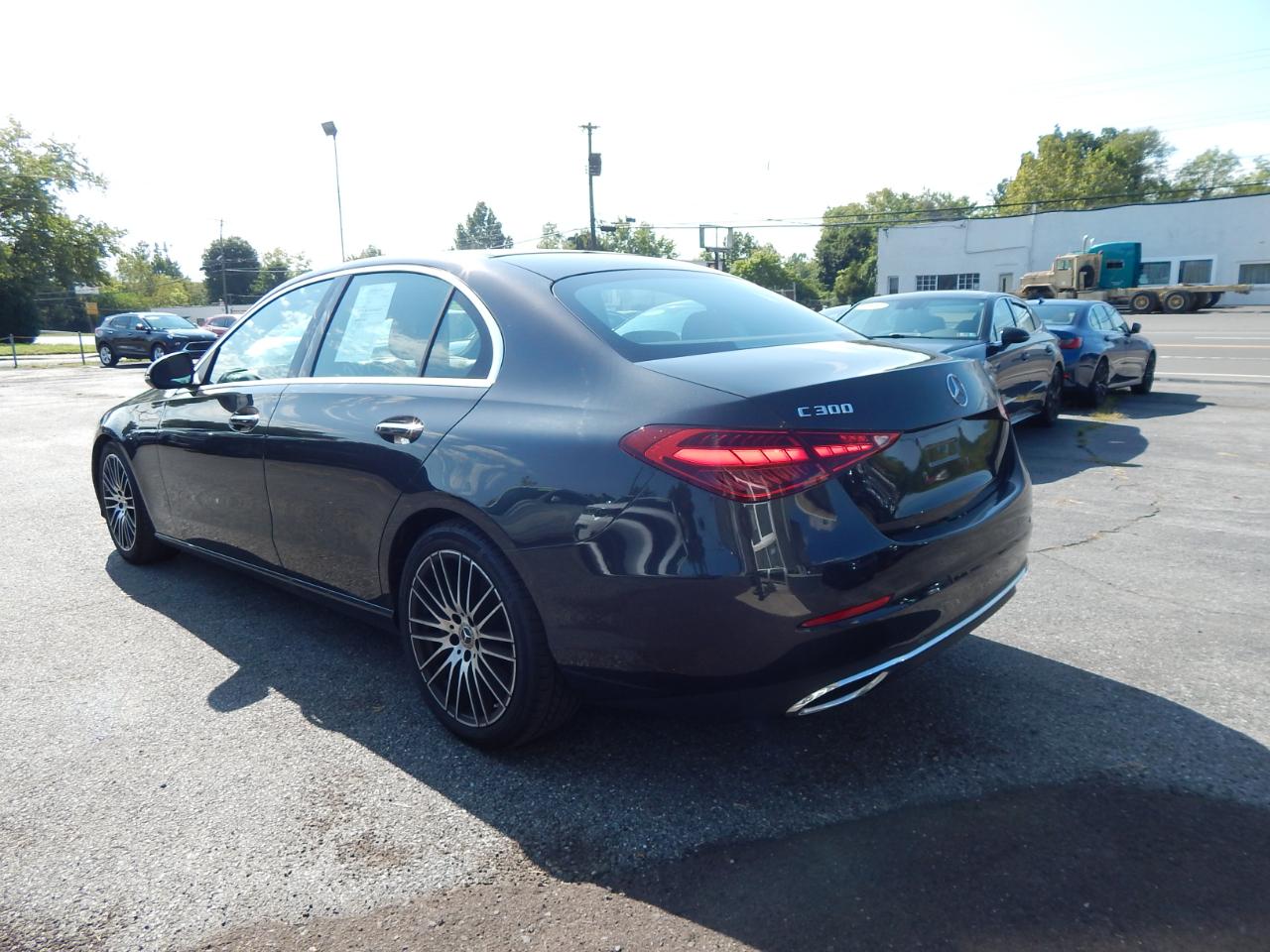 Mercedes-Benz C-Class C 300 4MATIC Sedan 2023