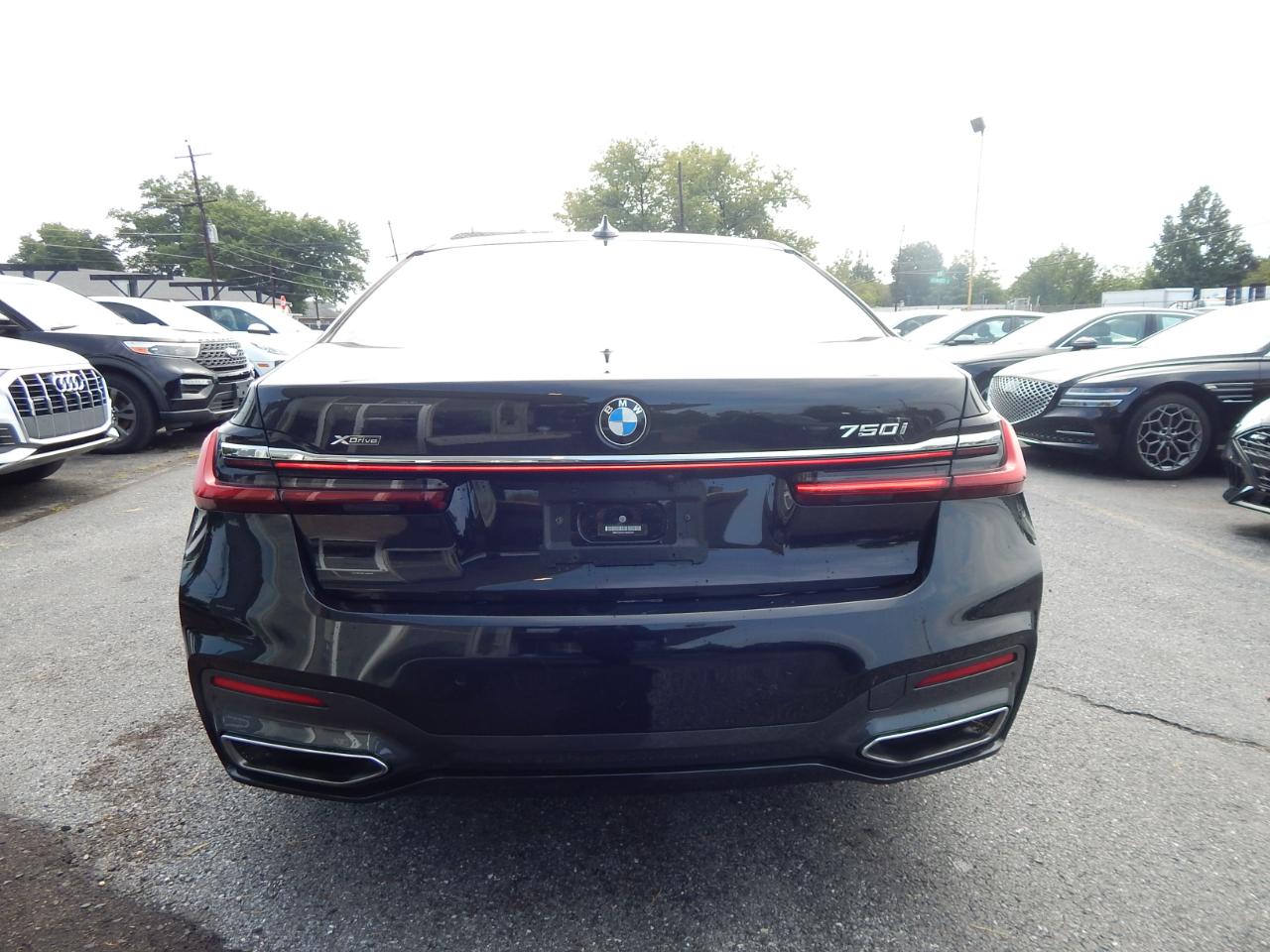 BMW 7 Series 750i xDrive Sedan 2020