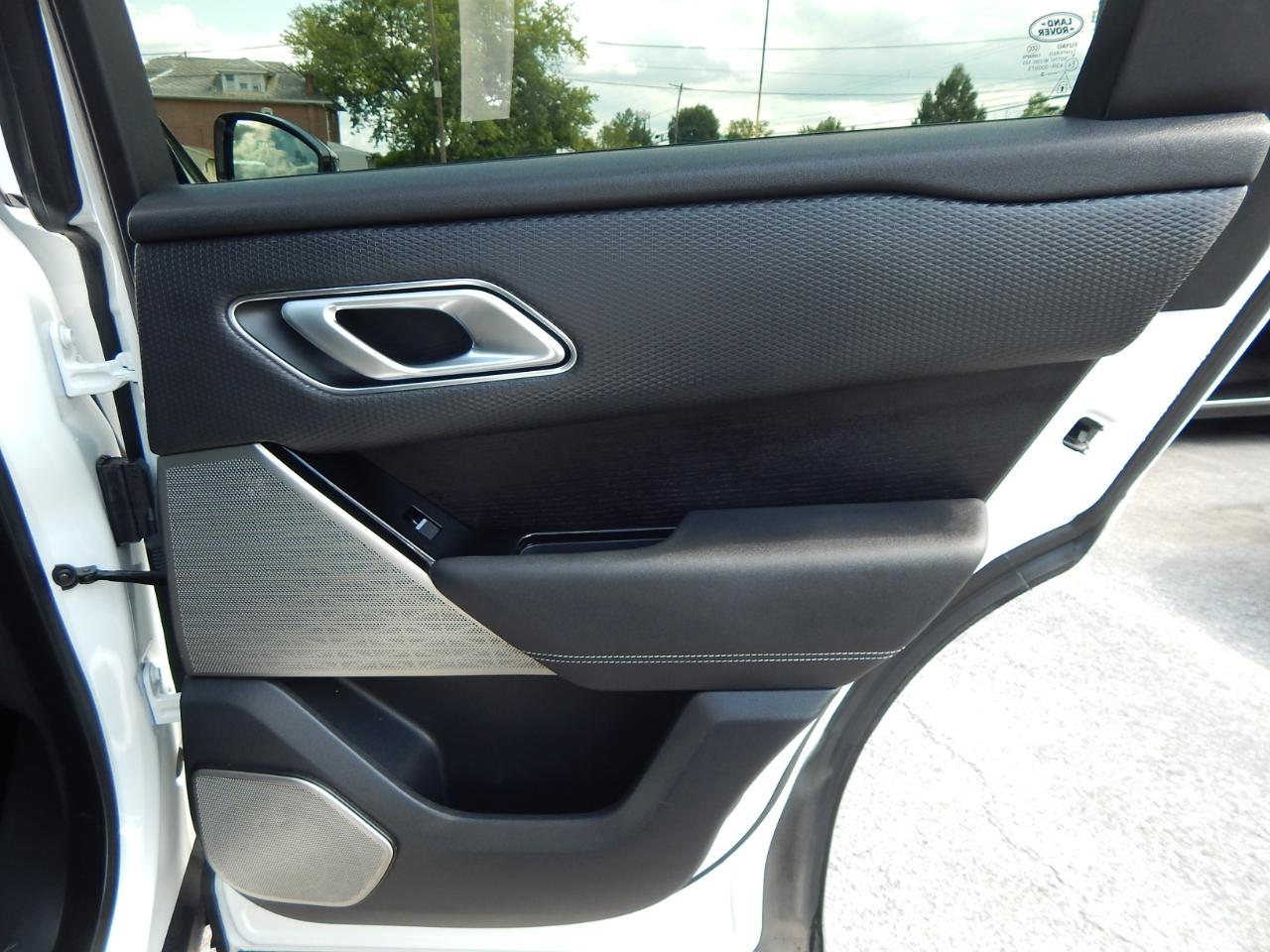 Land Rover Range Rover Velar P400 HST 2023