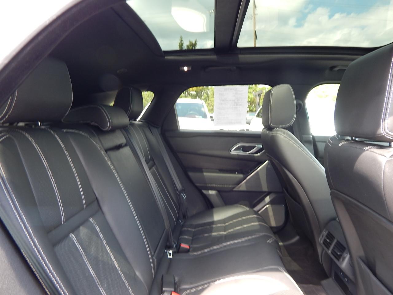 Land Rover Range Rover Velar P400 HST 2023