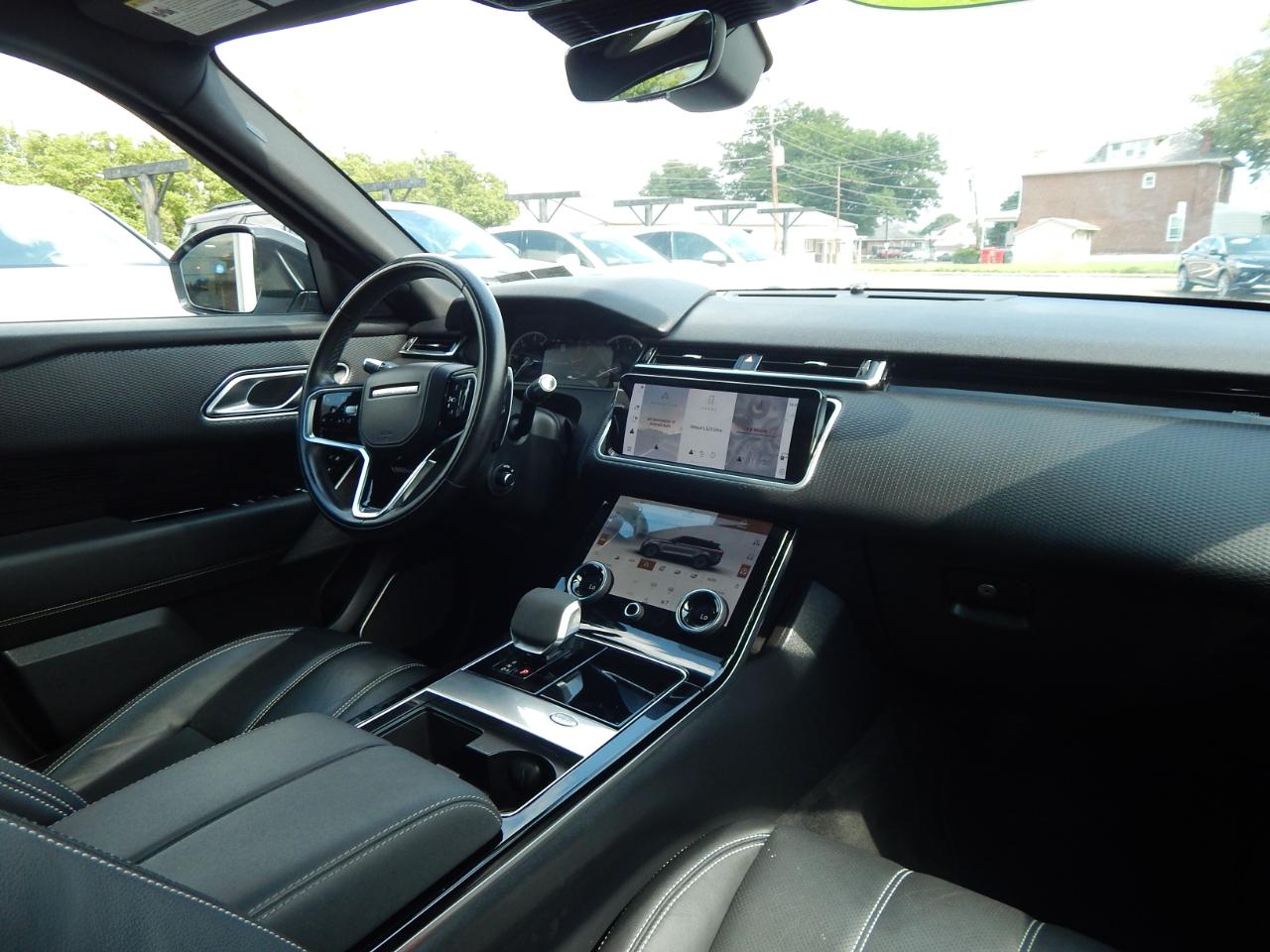 Land Rover Range Rover Velar P400 HST 2023