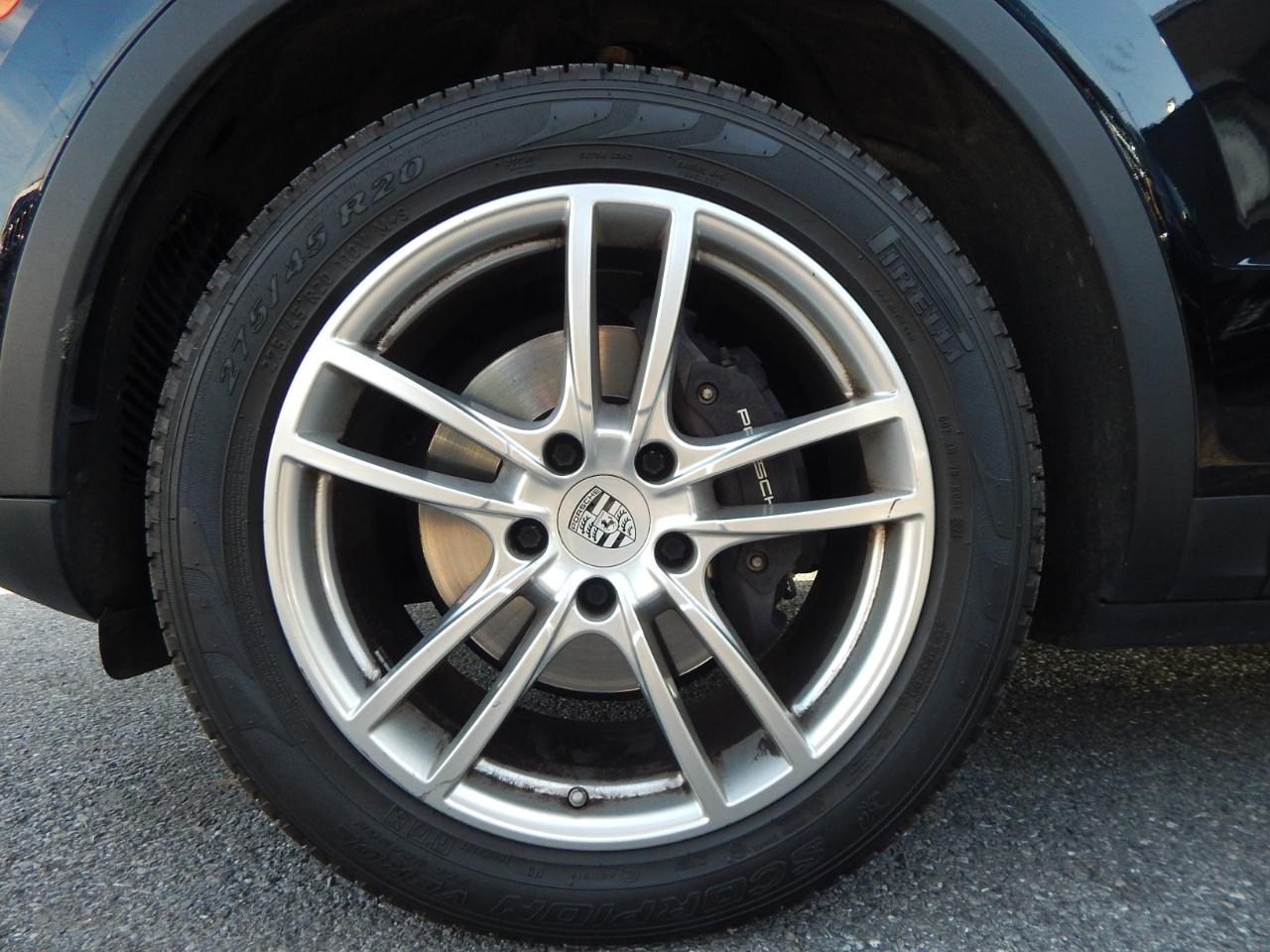 Porsche Cayenne Base 4D SUV 2020
