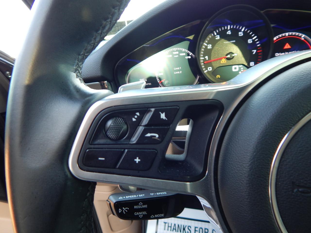 Porsche Cayenne Base 4D SUV 2020