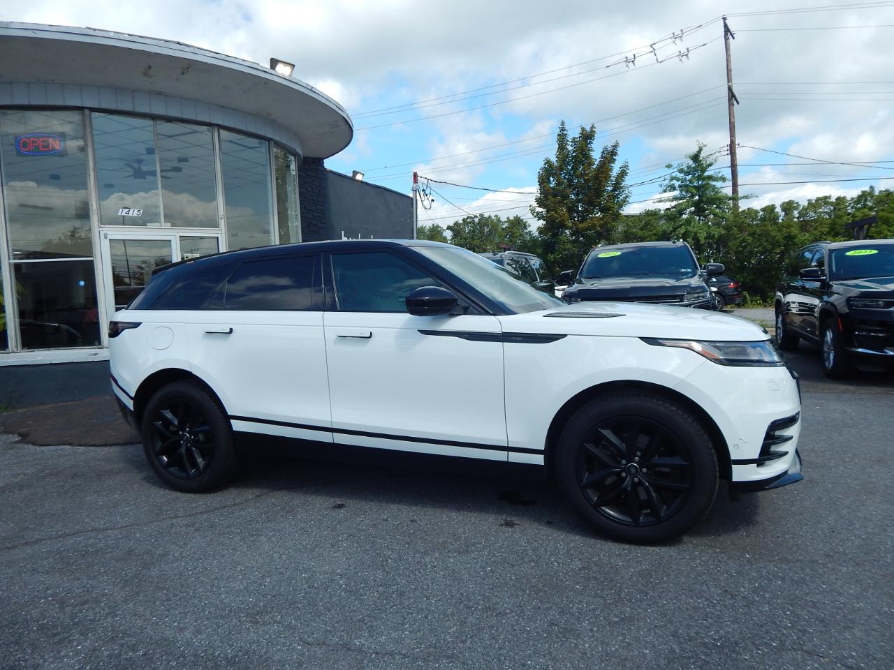 Land Rover Range Rover Velar P250 Dynamic SE 2024