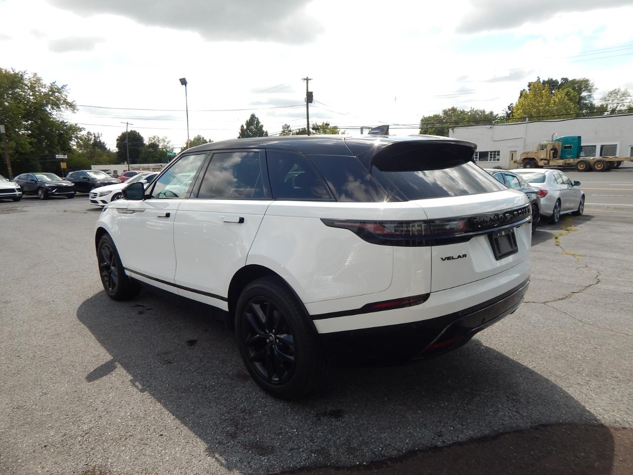 Land Rover Range Rover Velar P250 Dynamic SE 2024
