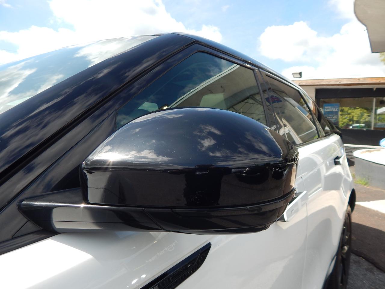 Land Rover Range Rover Velar P250 Dynamic SE 2024