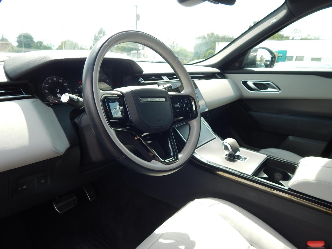 Land Rover Range Rover Velar P250 Dynamic SE 2024