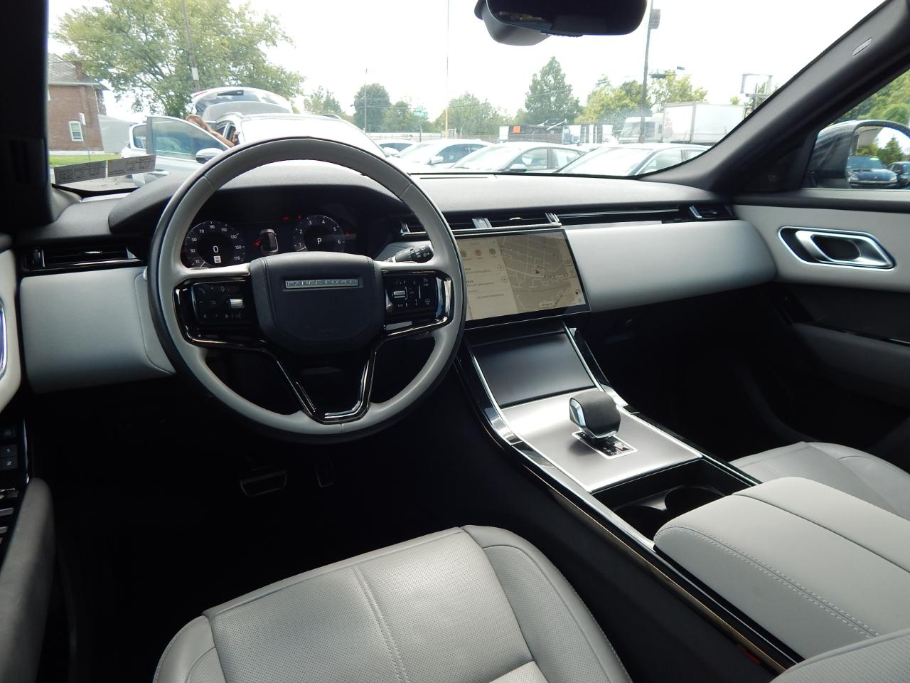 Land Rover Range Rover Velar P250 Dynamic SE 2024