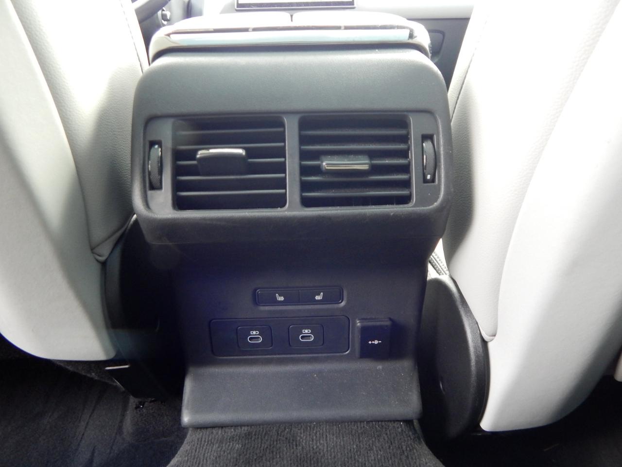 Land Rover Range Rover Velar P250 Dynamic SE 2024