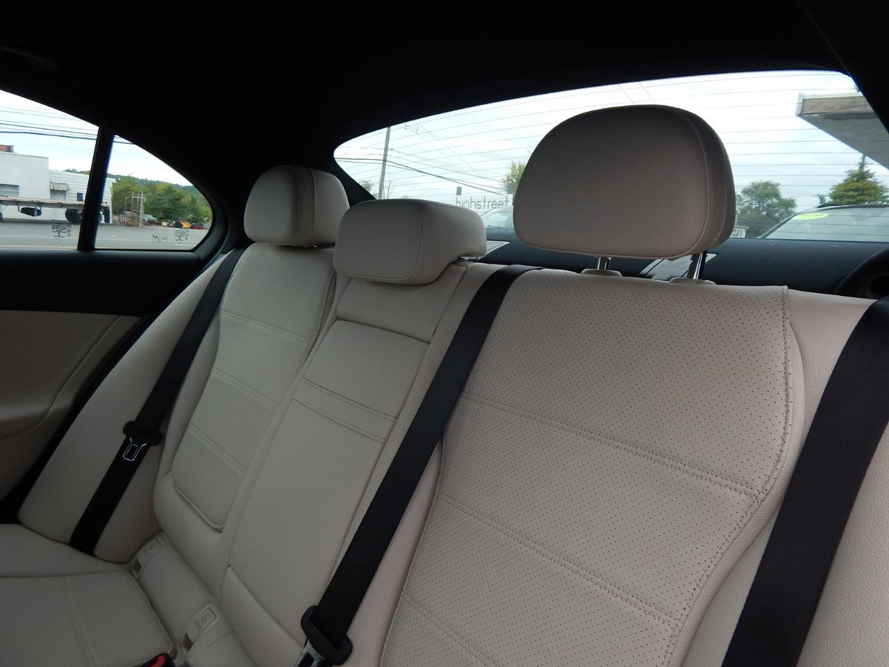 Mercedes-Benz C Class C300 4D Sedan 4Matic 2023