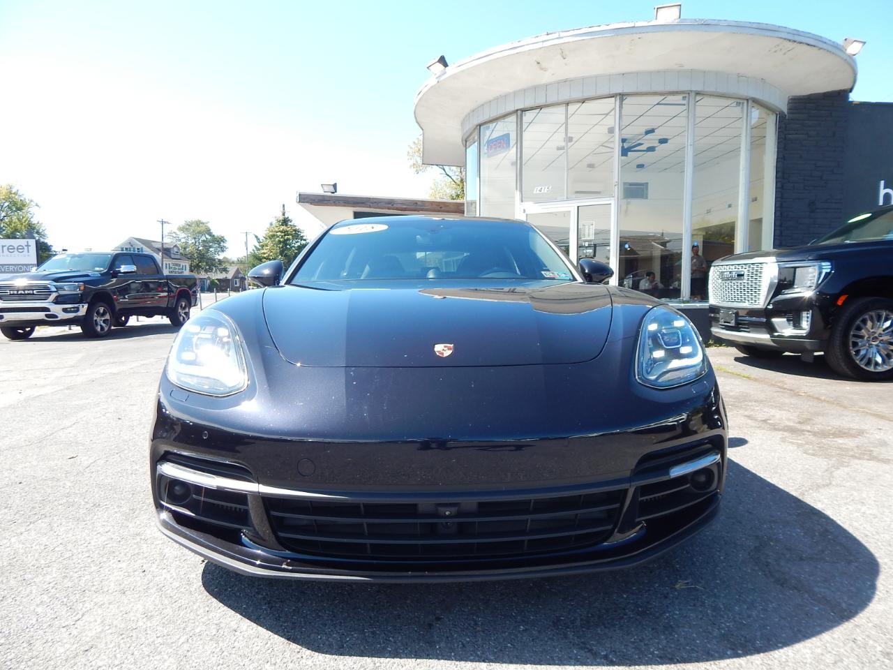 Porsche Panamera 4 Sport Turismo AWD 2018