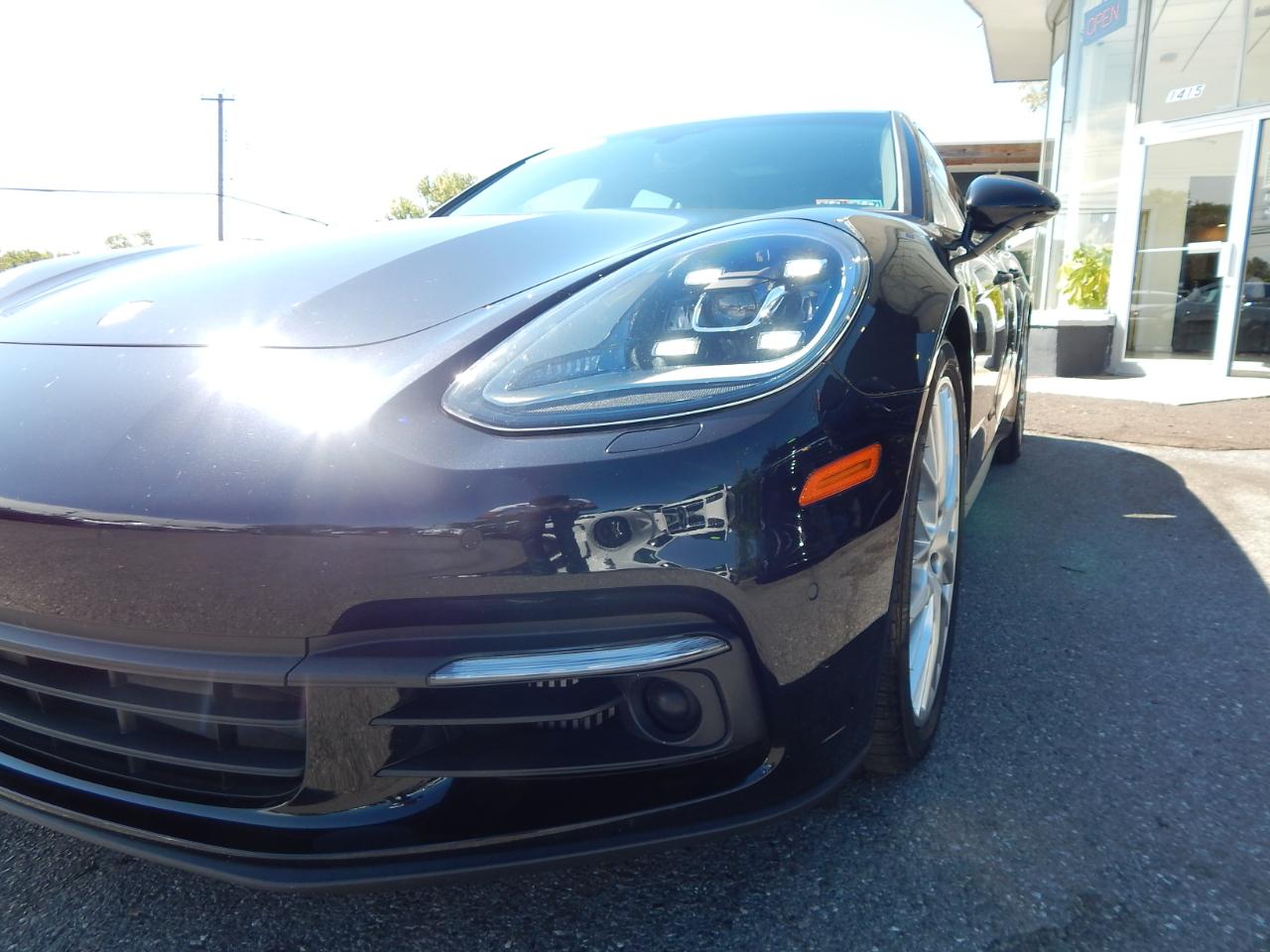 Porsche Panamera 4 Sport Turismo AWD 2018