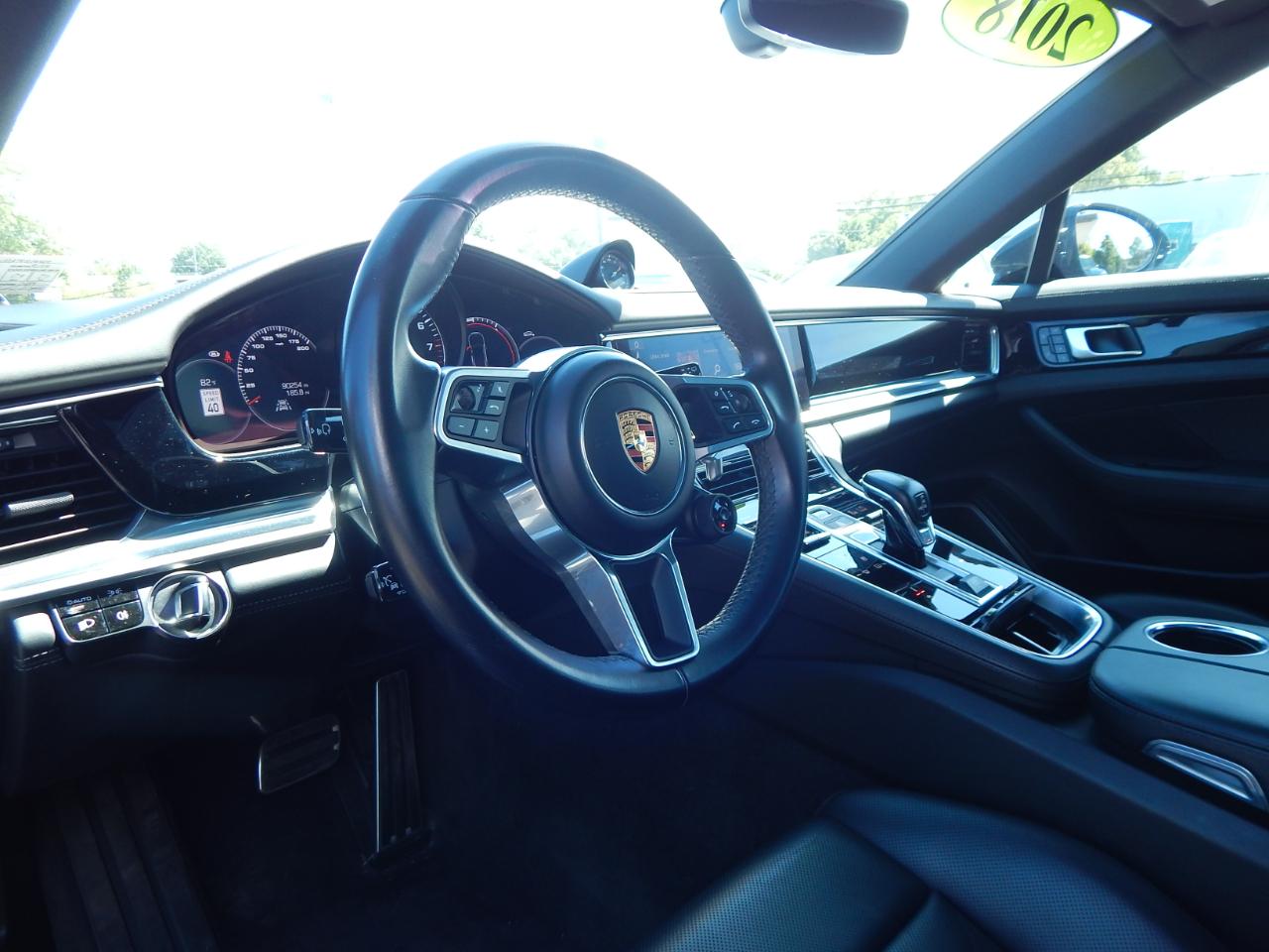 Porsche Panamera 4 Sport Turismo AWD 2018