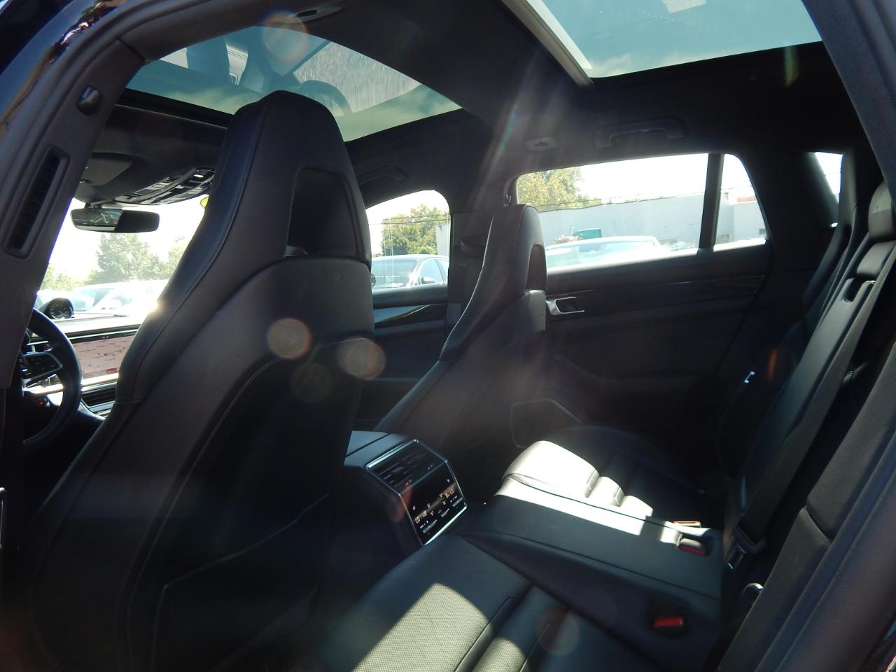 Porsche Panamera 4 Sport Turismo AWD 2018