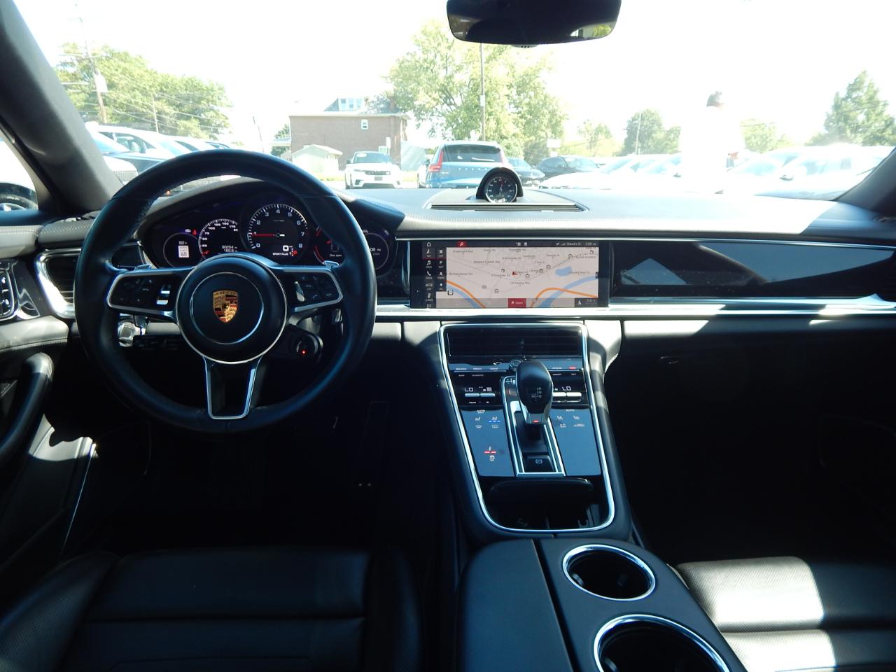 Porsche Panamera 4 Sport Turismo AWD 2018