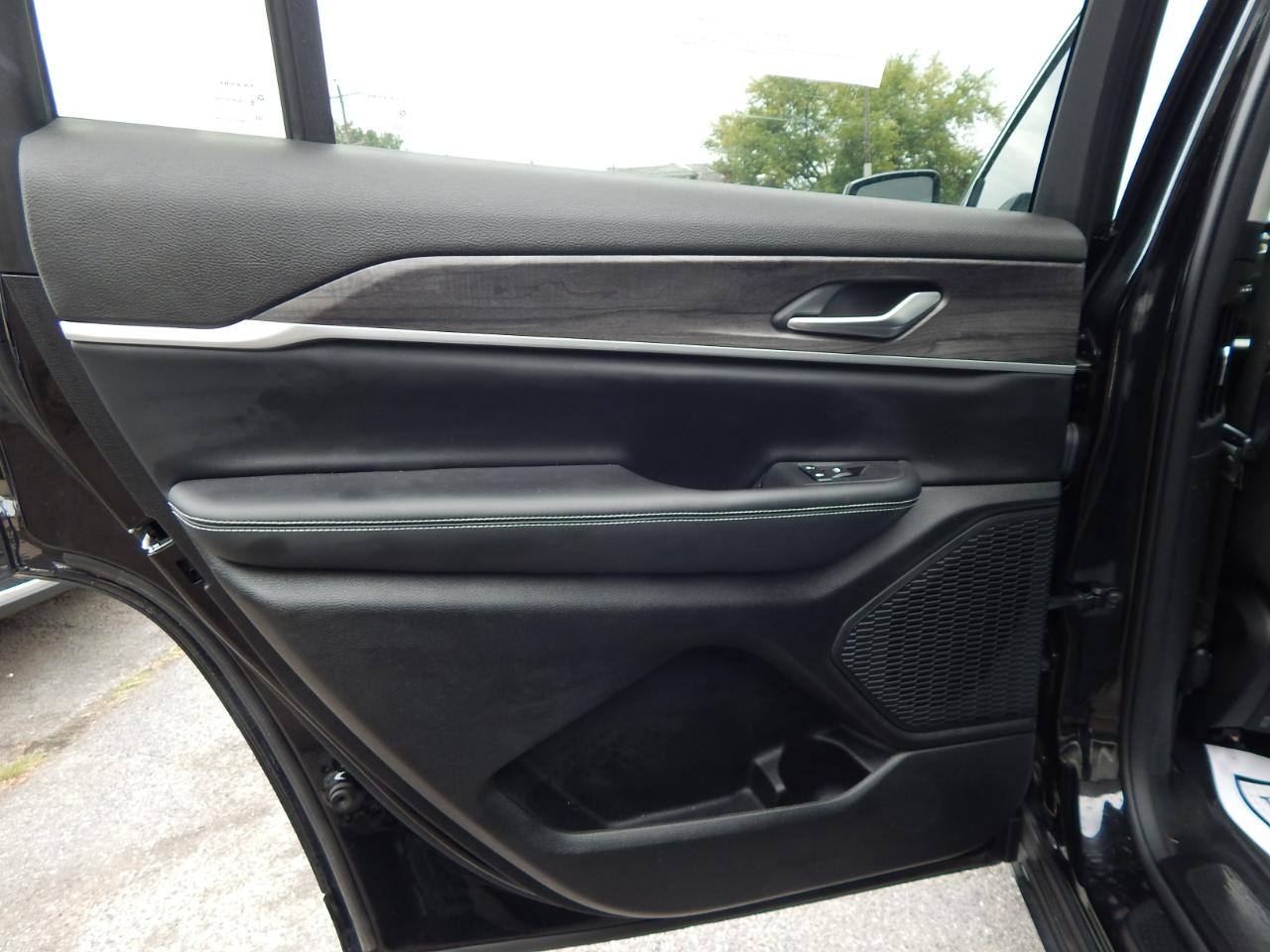 Jeep Grand Cherokee L Limited 4x4 2023