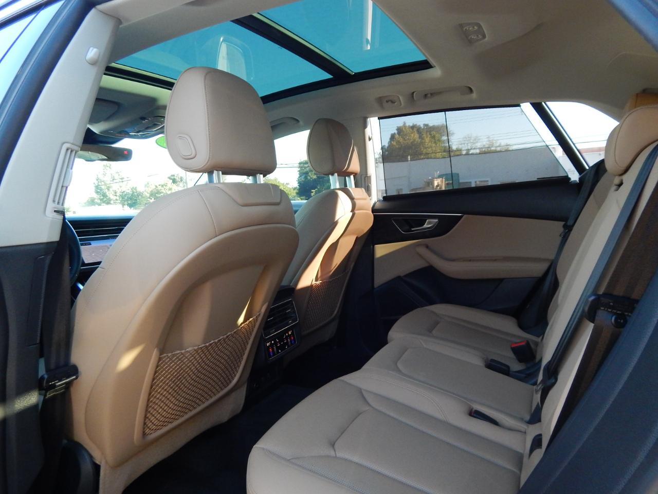 Audi Q8 Premium Plus 55 TFSI quattro 2023