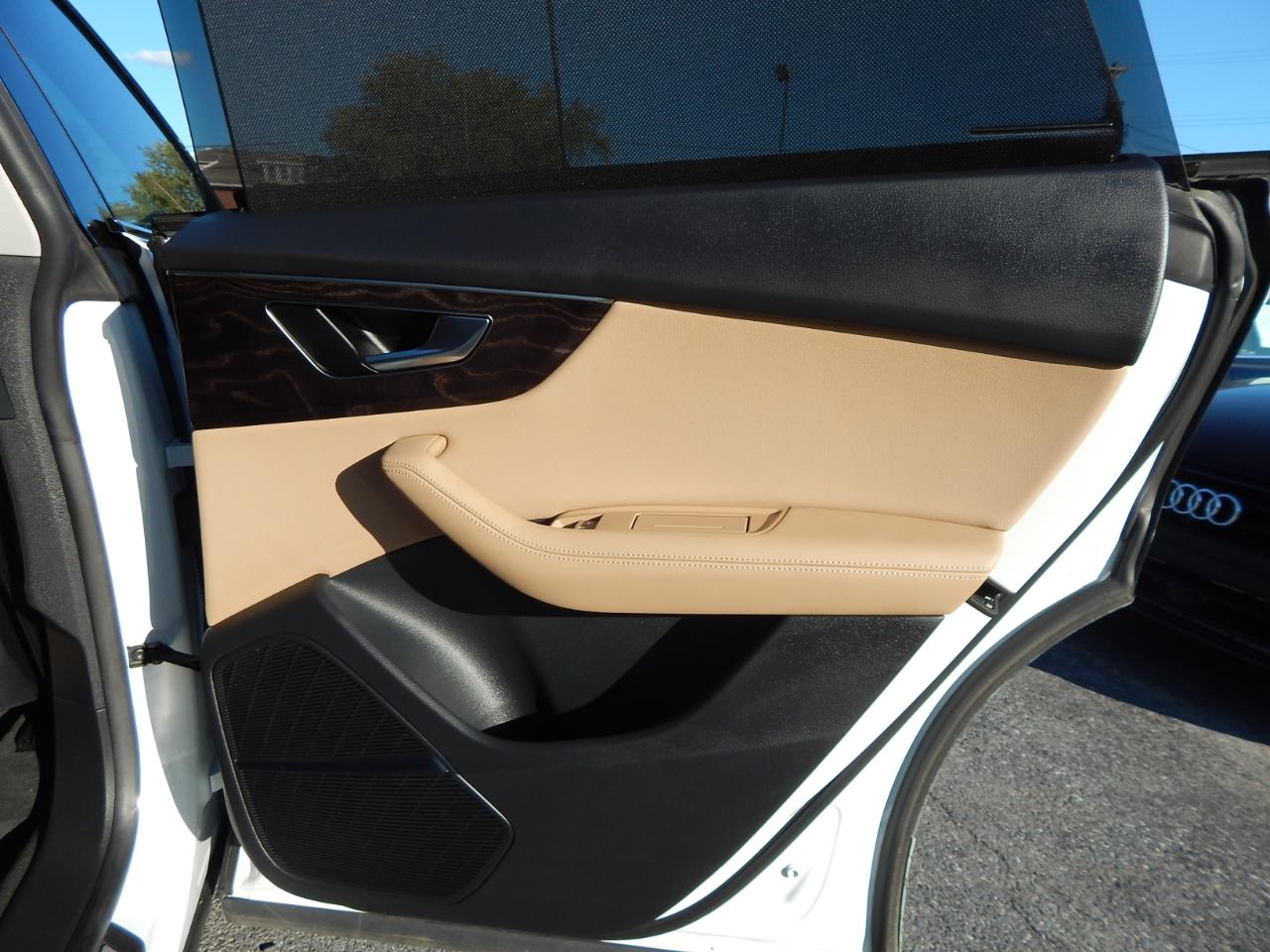 Audi Q8 Premium Plus 55 TFSI quattro 2023