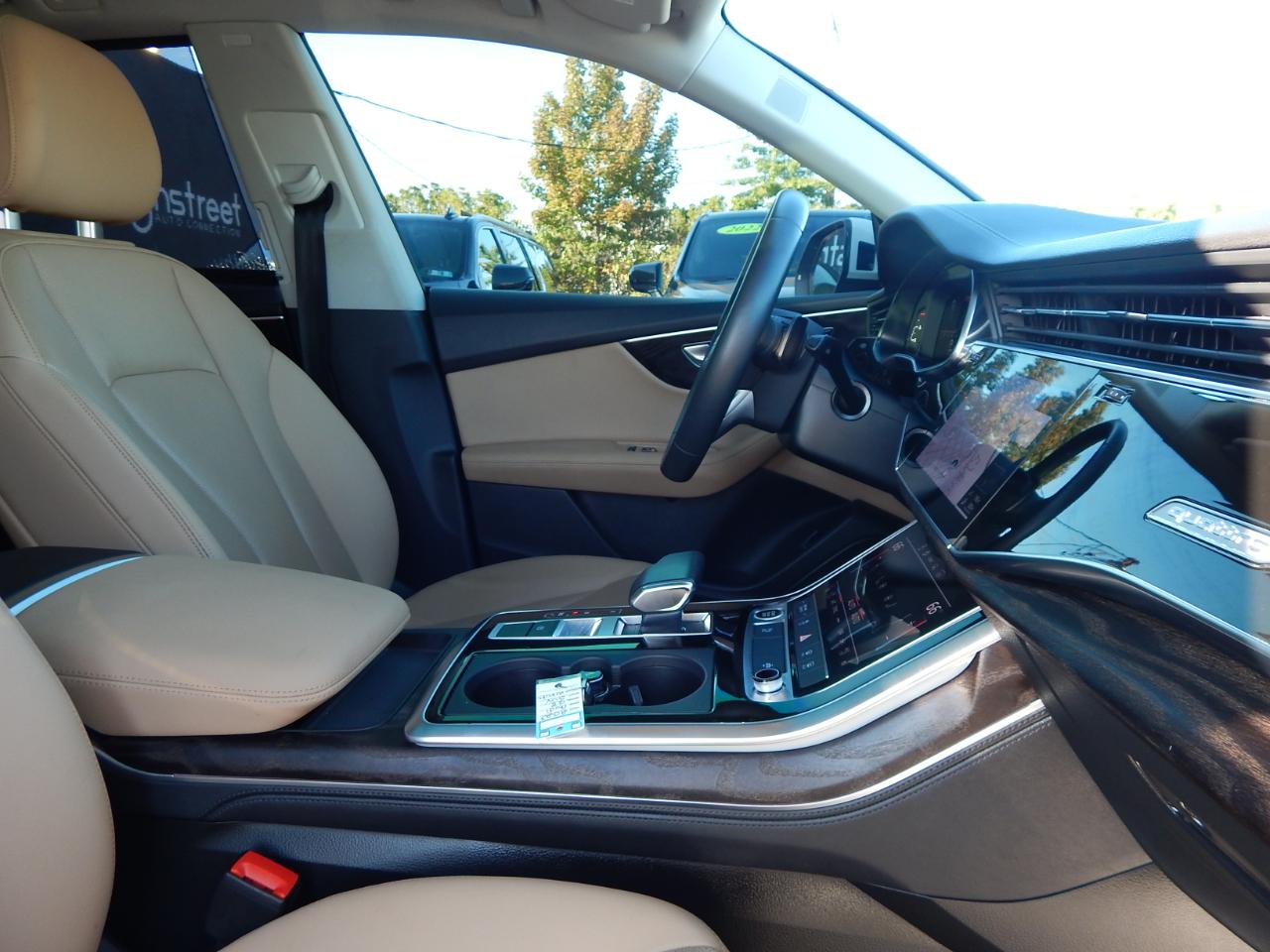 Audi Q8 Premium Plus 55 TFSI quattro 2023