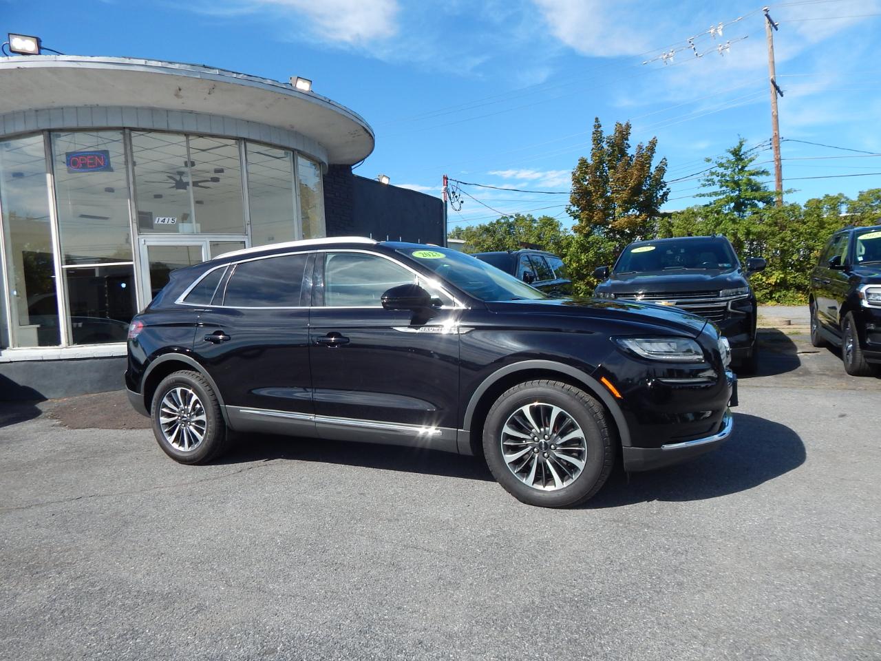 Lincoln Nautilus Standard AWD 2023