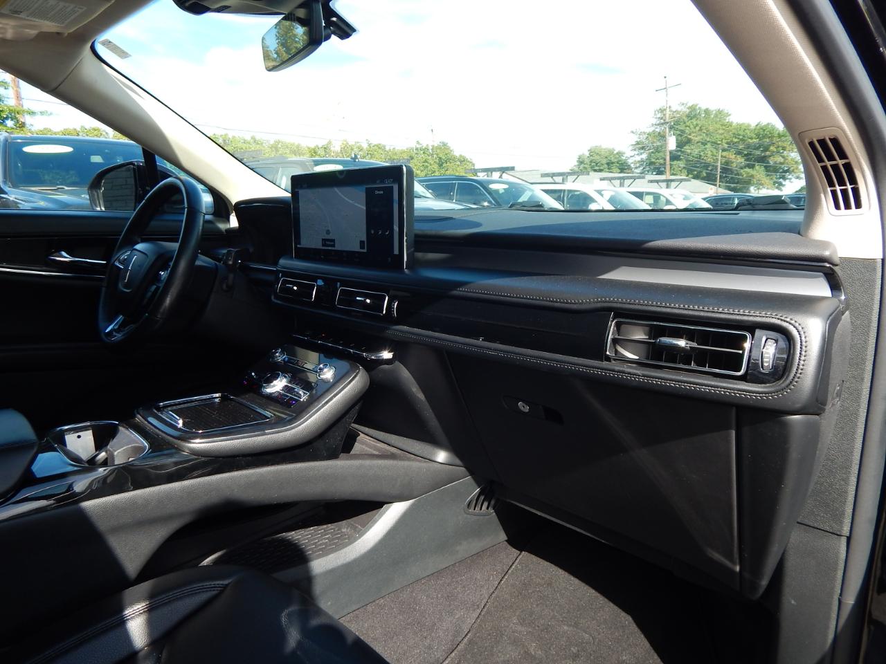 Lincoln Nautilus Standard AWD 2023