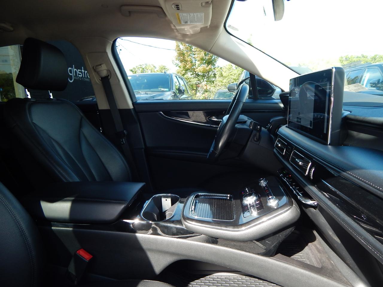 Lincoln Nautilus Standard AWD 2023