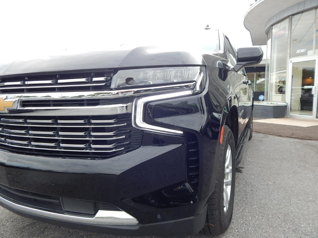 Chevrolet Suburban LT 4WD 2023