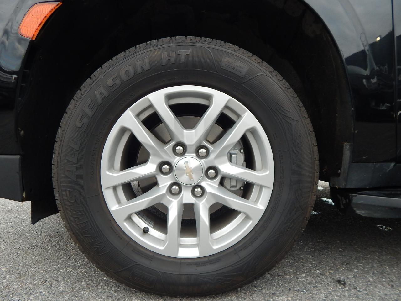 Chevrolet Suburban LT 4WD 2023