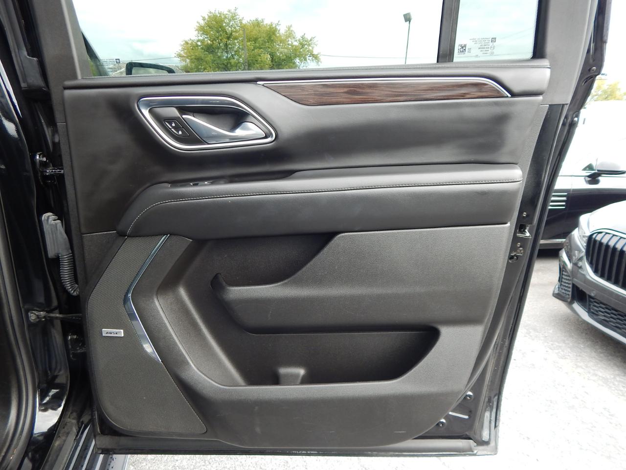 Chevrolet Suburban LT 4WD 2023