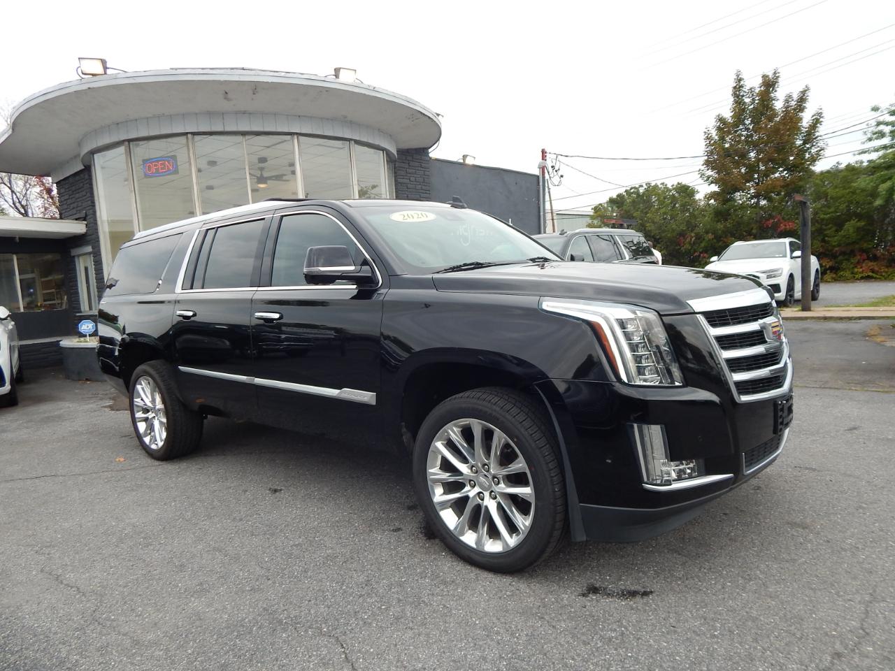 Cadillac Escalade ESV 4WD 4dr Luxury 2020