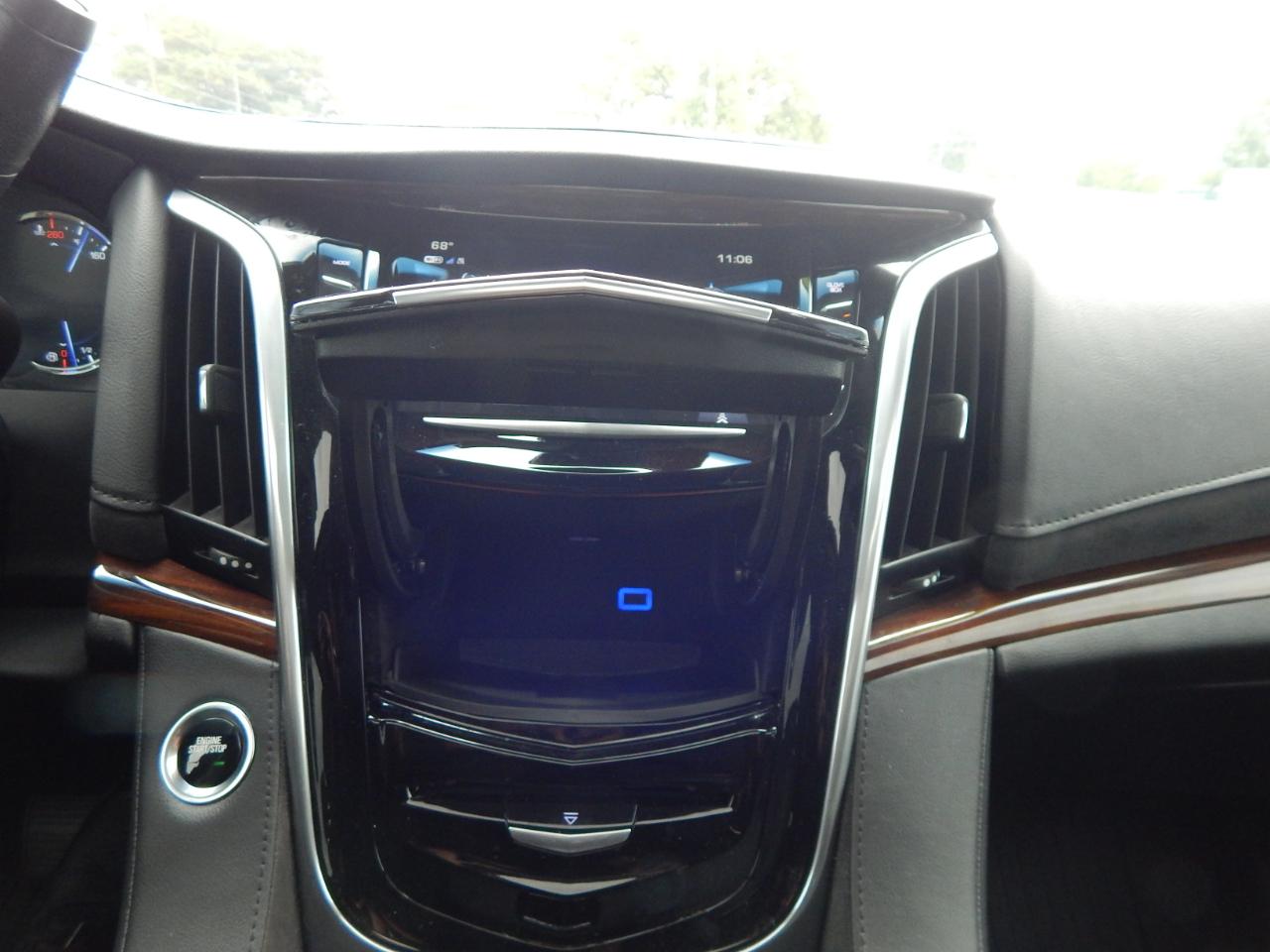 Cadillac Escalade ESV 4WD 4dr Luxury 2020