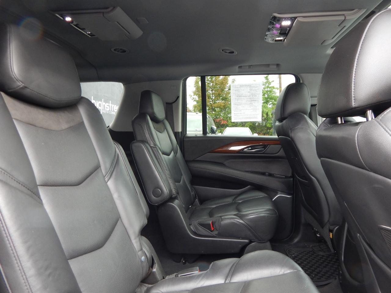 Cadillac Escalade ESV 4WD 4dr Luxury 2020