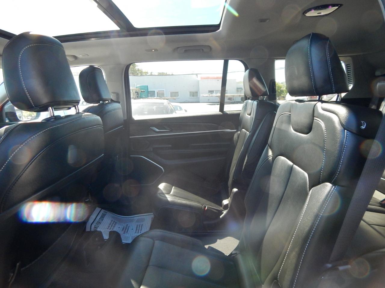 Jeep Grand Cherokee L Limited 4x4 2023