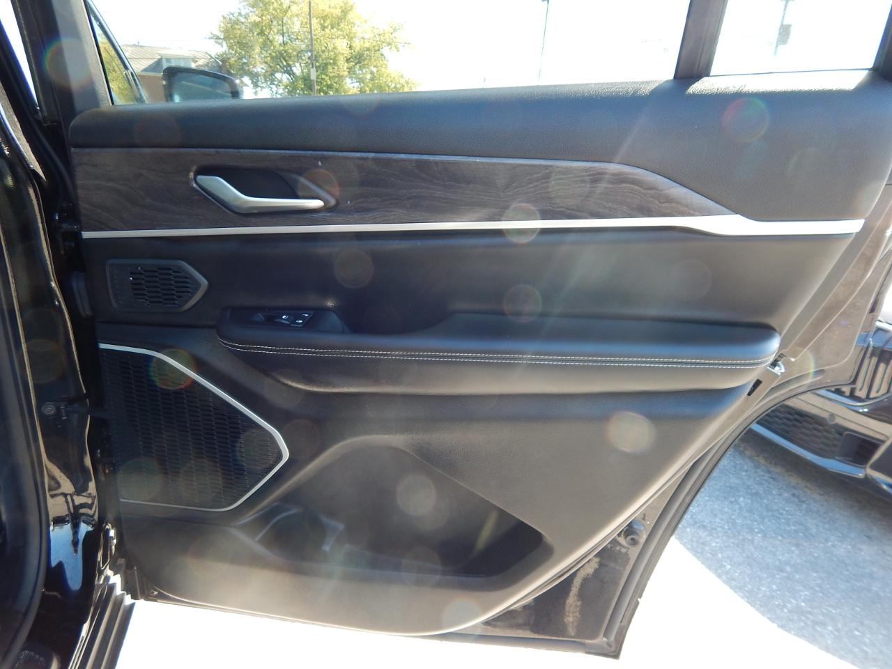 Jeep Grand Cherokee L Limited 4x4 2023